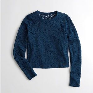 HOLLISTER Must have crop T-shirt